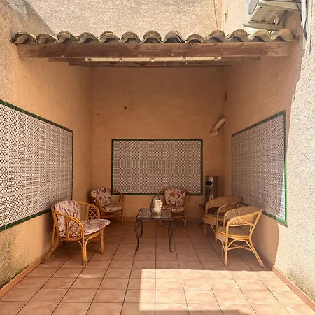Entre Vignes Et Bages (Aude)